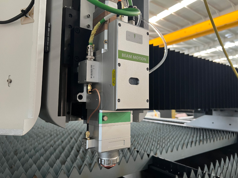 auto focus fiber laser cutting head auto focus fiber laser cutting head